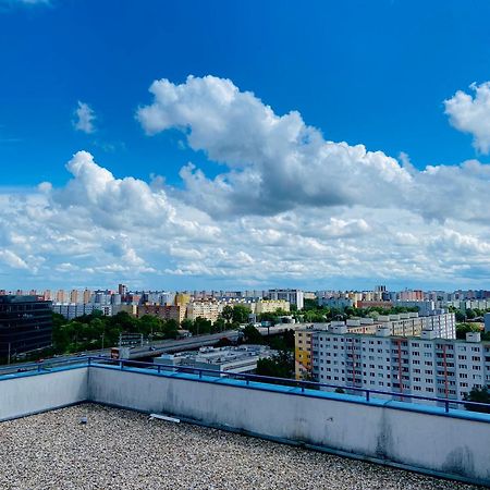 Cozy Studio On The Roof, Next To Incheba Expo บราติสลาวา ภายนอก รูปภาพ